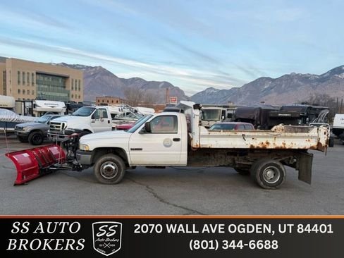 Used 2002 Dodge Ram 3500 Truck ST image 1