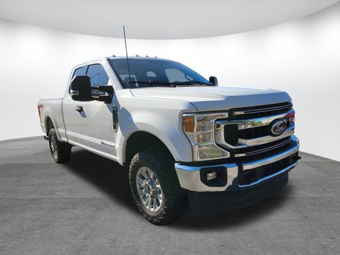 Used 2022 Ford F350 XLT w/ XLT Value Package image 32