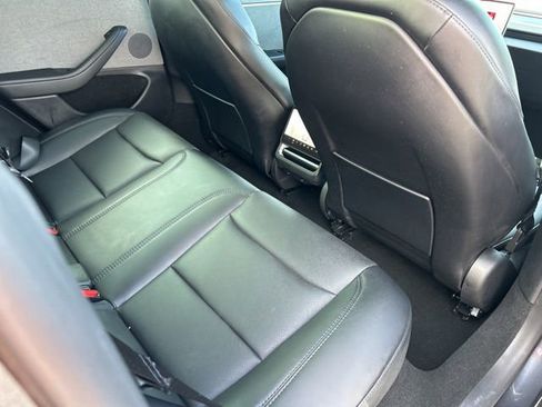 Used 2025 Tesla Model 3 Long Range image 12
