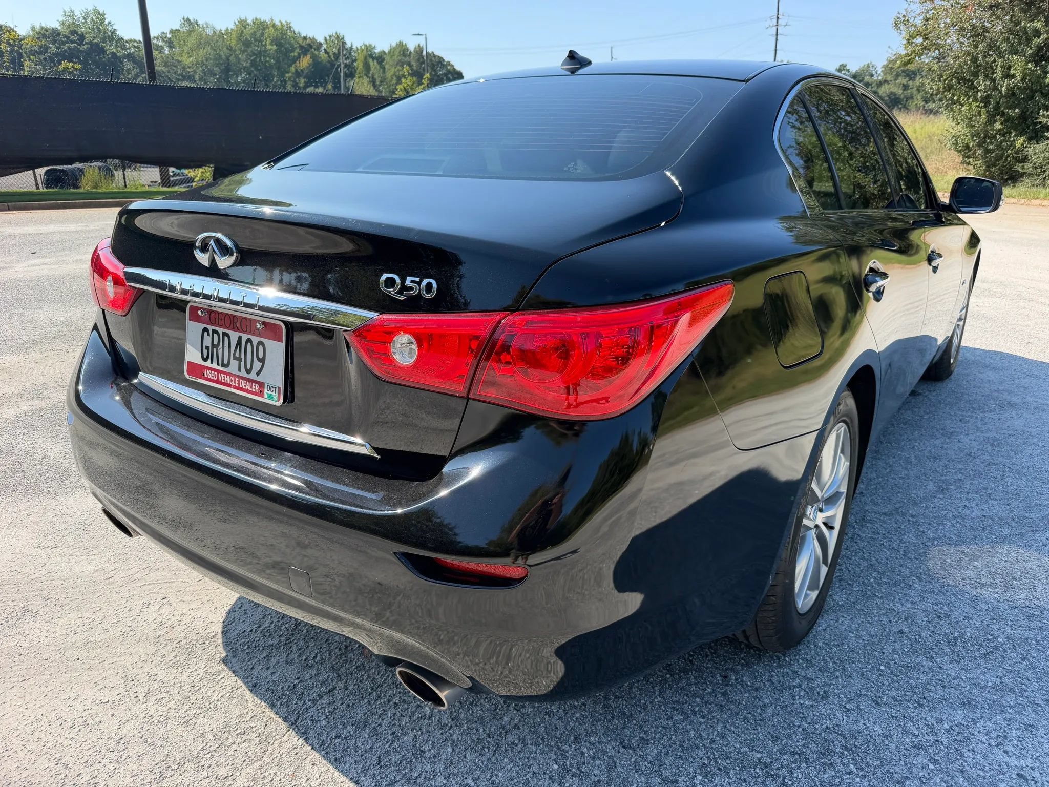 Used 2017 INFINITI Q50 2.0t RWD image 5