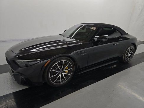 Used 2022 Mercedes-Benz SL 63 AMG 4MATIC w/ Driver Assistance Package image 1