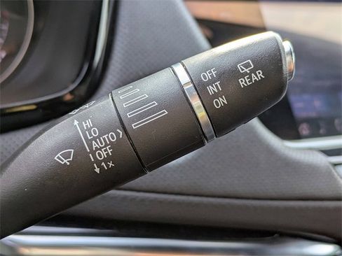 Certified 2022 Cadillac XT5 Premium Luxury w/ Technology Package image 32