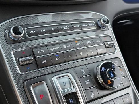 Used 2023 Hyundai Santa Fe Calligraphy image 21