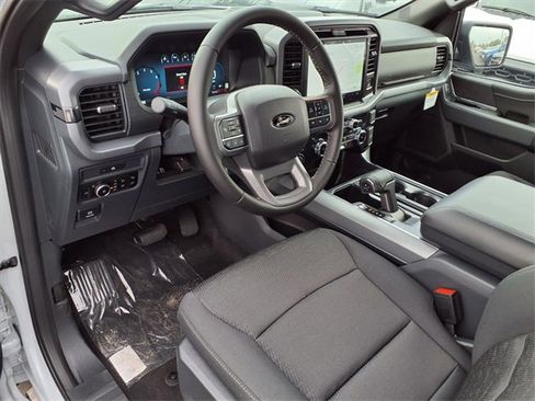 New 2025 Ford F150 XLT w/ Equipment Group 302A MID image 9