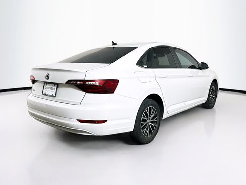 Used 2021 Volkswagen Jetta SE FWD image 9