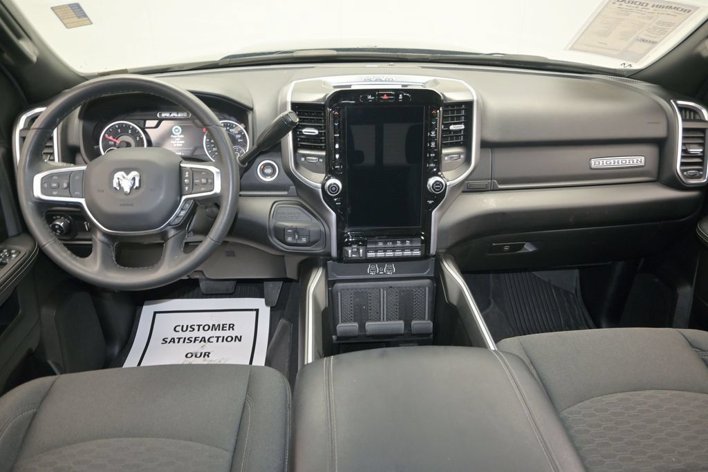 Used 2025 RAM 2500 Big Horn AWD/4WD image 15
