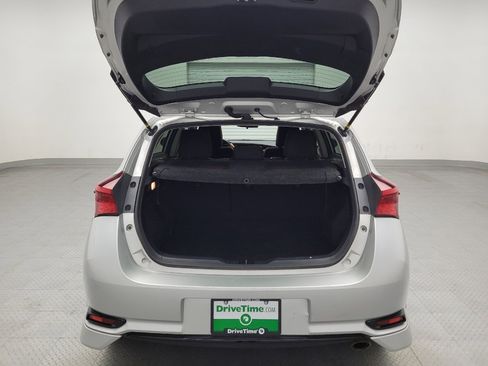 Used 2017 Toyota Corolla iM image 29