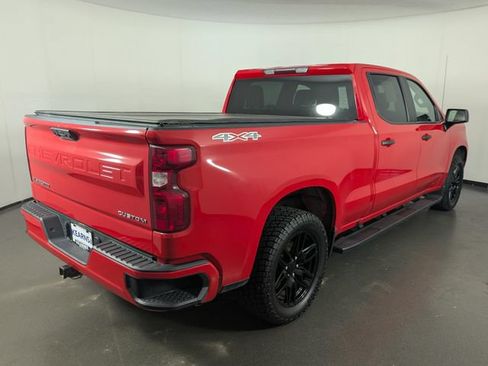 Used 2023 Chevrolet Silverado 1500 Custom AWD/4WD image 7