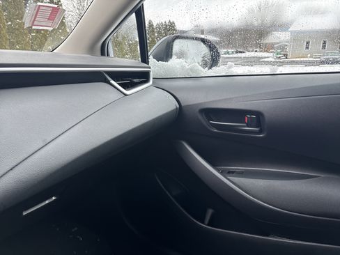 Certified 2024 Toyota Corolla LE image 23