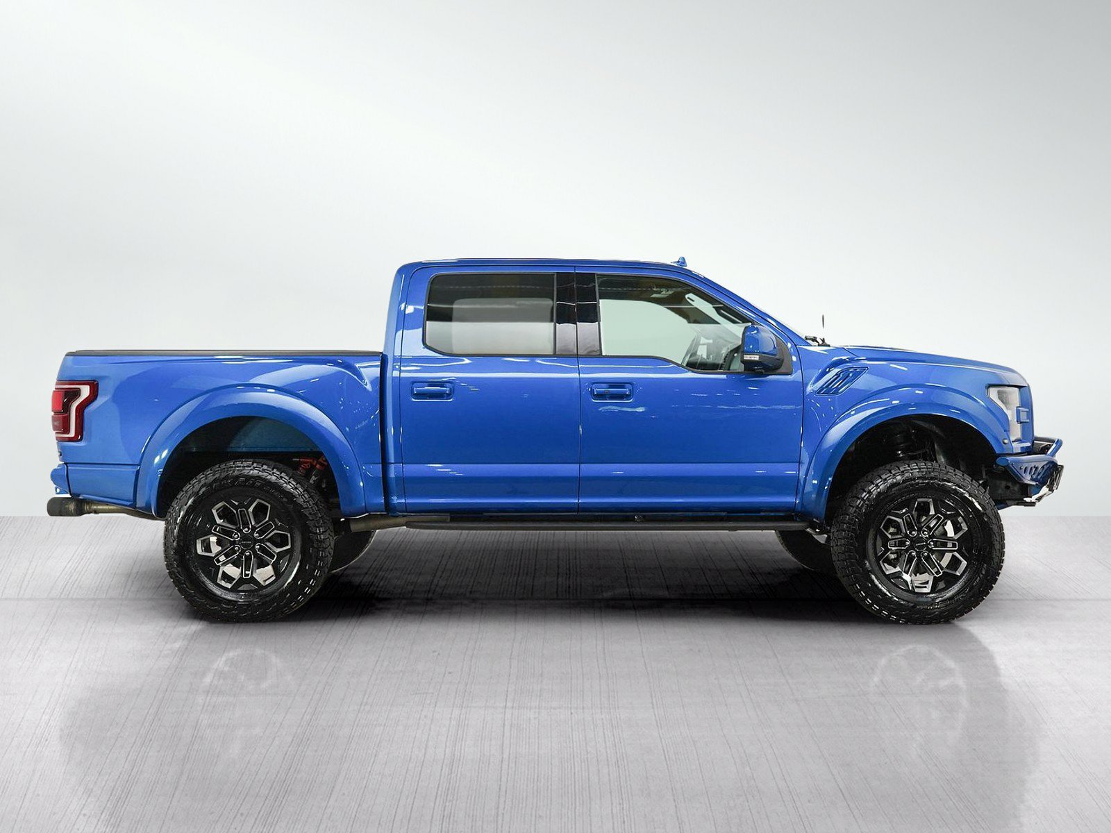 Used 2020 Ford F150 Raptor w/ Equipment Group 802A Luxury AWD/4WD image 7