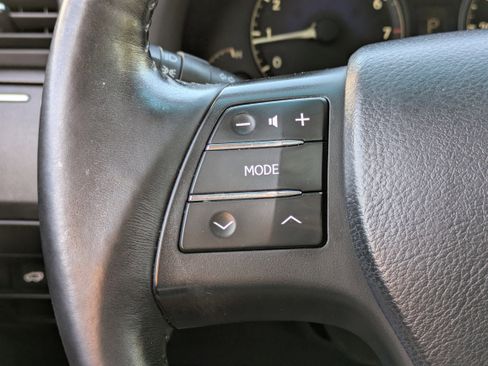 Used 2011 Lexus RX 350 AWD image 24