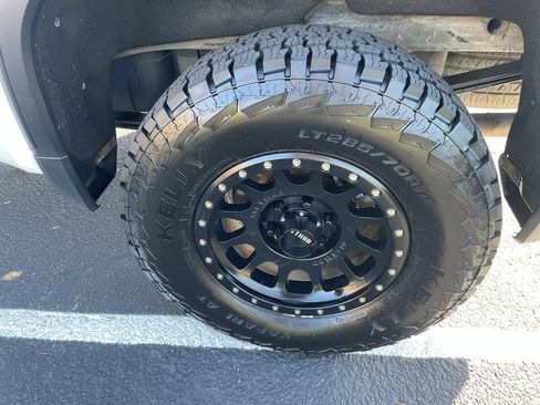 Used 2020 GMC Sierra 1500 SLT w/ SLT Premium Plus Package image 15