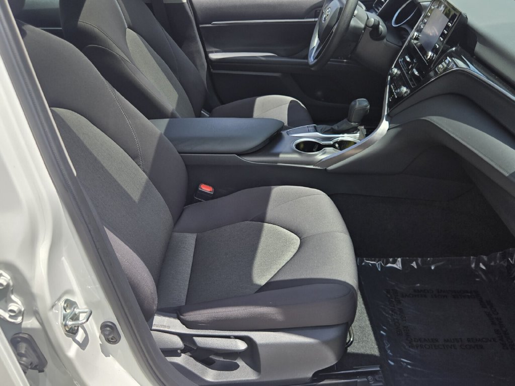 Used 2024 Toyota Camry LE w/ Convenience Package FWD image 16