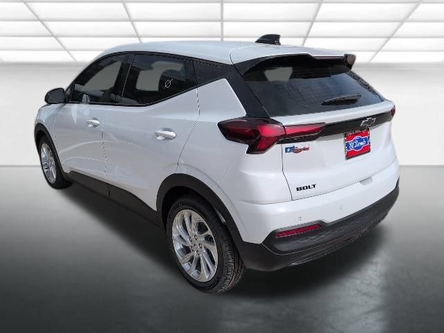 New 2027 Chevrolet Bolt LT w/ Comfort Package FWD image 2
