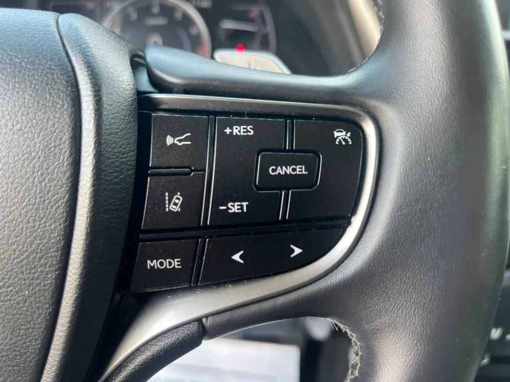 Used 2019 Lexus ES 350 w/ Premium Package FWD image 46