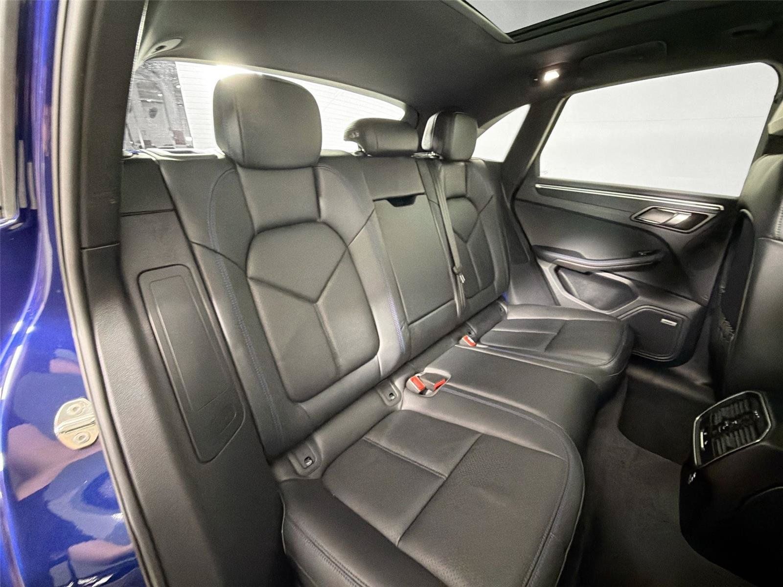 Certified 2023 Porsche Macan GTS w/ Premium Package Plus AWD/4WD image 25