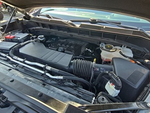 Used 2023 Chevrolet Silverado 1500 LT image 28