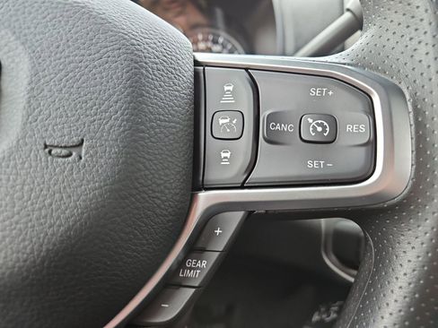 New 2026 RAM 2500 Tradesman AWD/4WD image 25