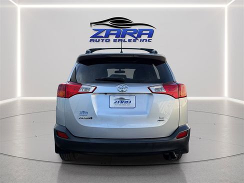 Used 2014 Toyota RAV4 LE image 6