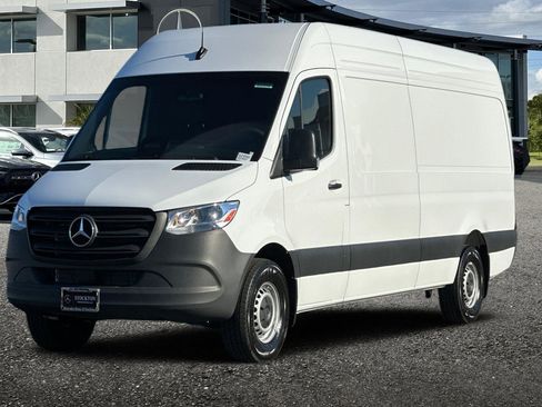 New 2025 Mercedes-Benz Sprinter 2500 image 8