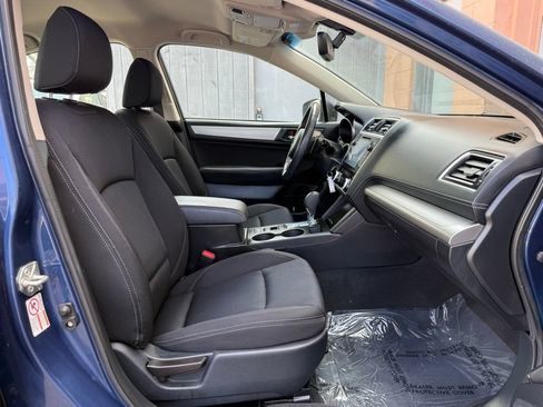 Used 2019 Subaru Legacy 2.5i Premium AWD/4WD image 19