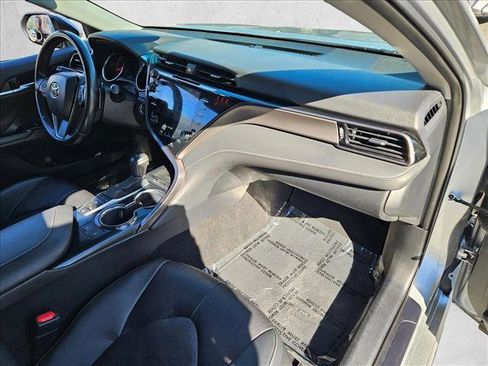 Used 2020 Toyota Camry XSE image 20