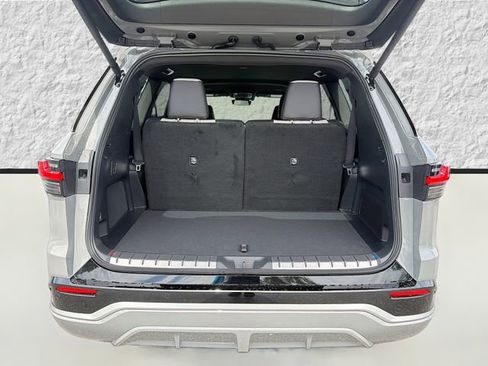 New 2026 Lexus TX 500h AWD image 12