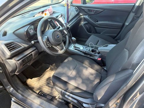 Used 2018 Subaru Impreza 2.0i AWD/4WD image 3