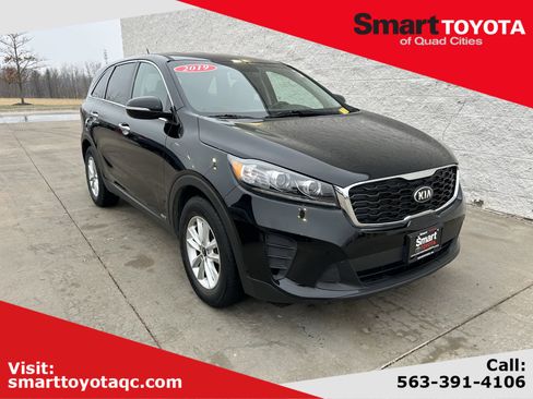 Used 2019 Kia Sorento LX image 1