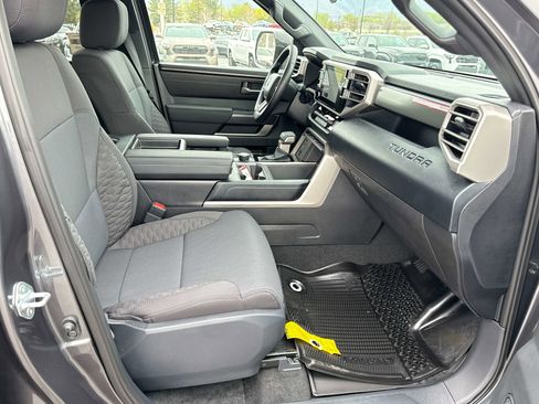 New 2026 Toyota Tundra SR5 w/ SR5 Convenience Package AWD/4WD image 17