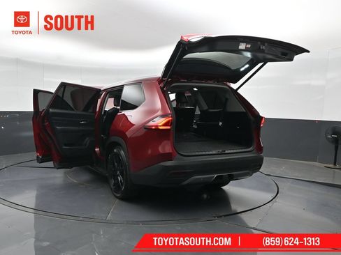 Used 2024 Toyota Grand Highlander AWD image 64