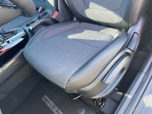 New 2026 Kia Seltos S image 24