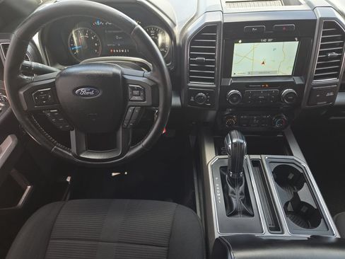 Used 2017 Ford F150 XLT w/ Equipment Group 302A Luxury AWD/4WD image 26