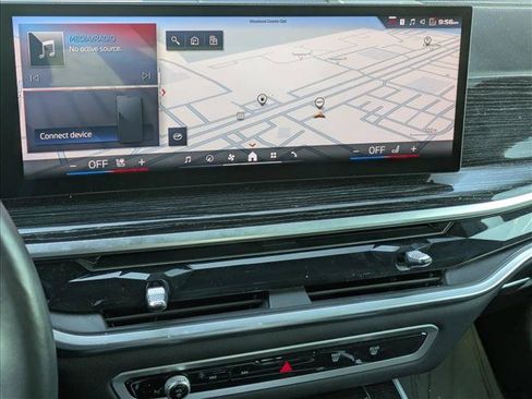 Used 2025 BMW X5 M60i AWD/4WD image 10