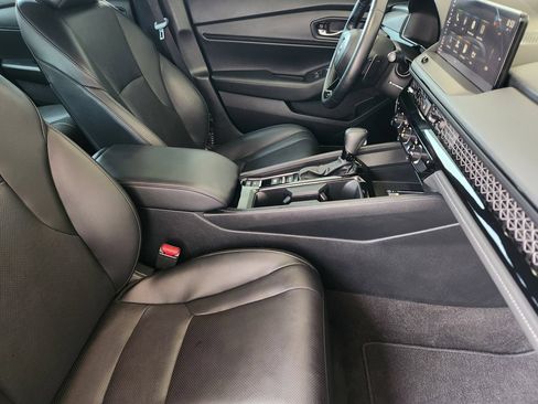 Used 2025 Honda Accord Sport image 13