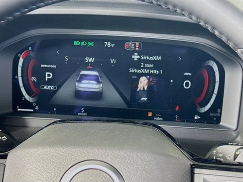 New 2026 Nissan Rogue Platinum image 13