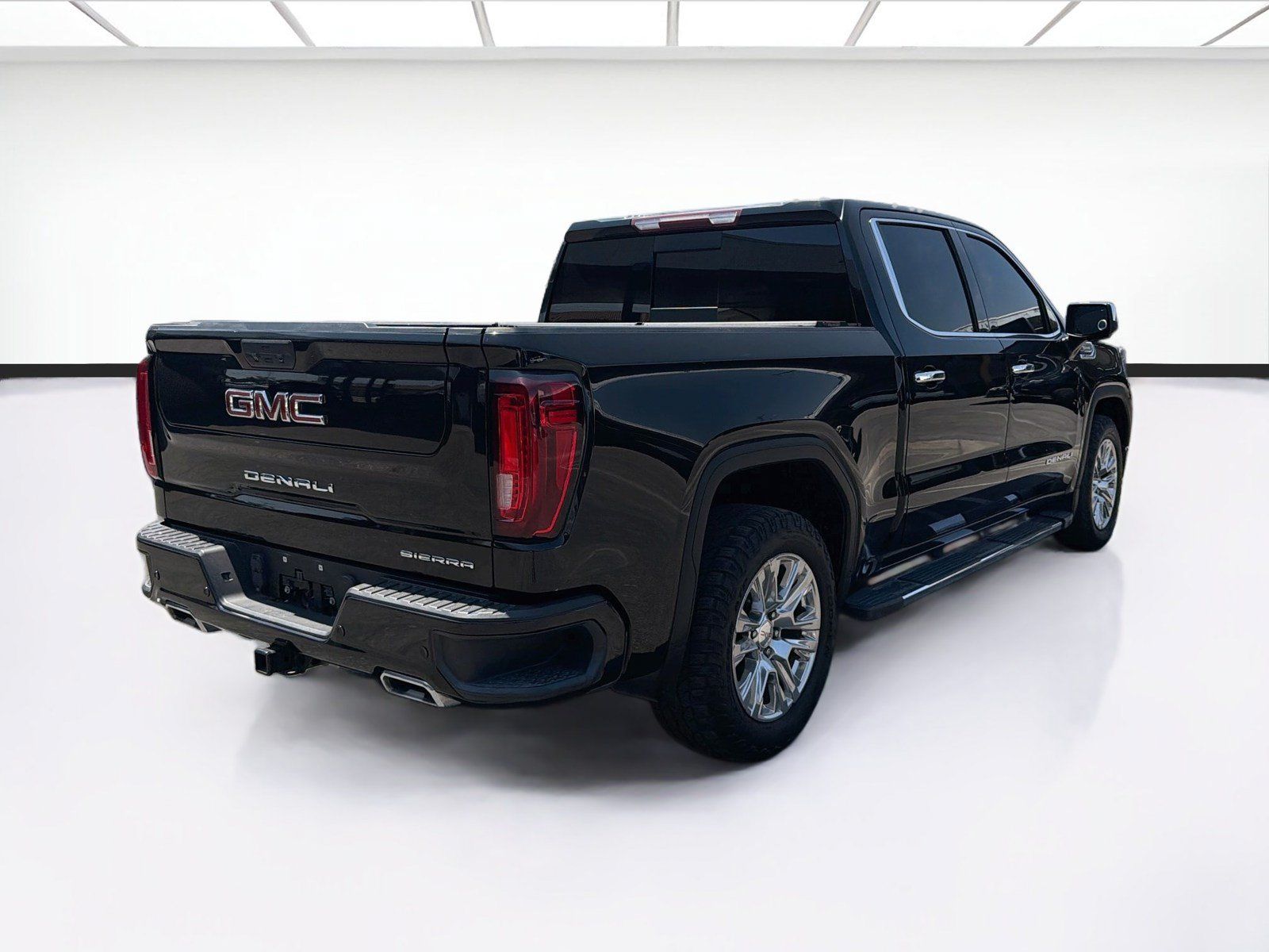 Used 2021 GMC Sierra 1500 Denali AWD/4WD image 4