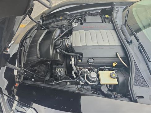 Used 2019 Chevrolet Corvette Stingray Convertible w/ 3LT Preferred Equipment Group RWD image 30