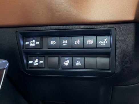 Used 2025 Toyota Tundra 1794 Edition AWD/4WD image 14