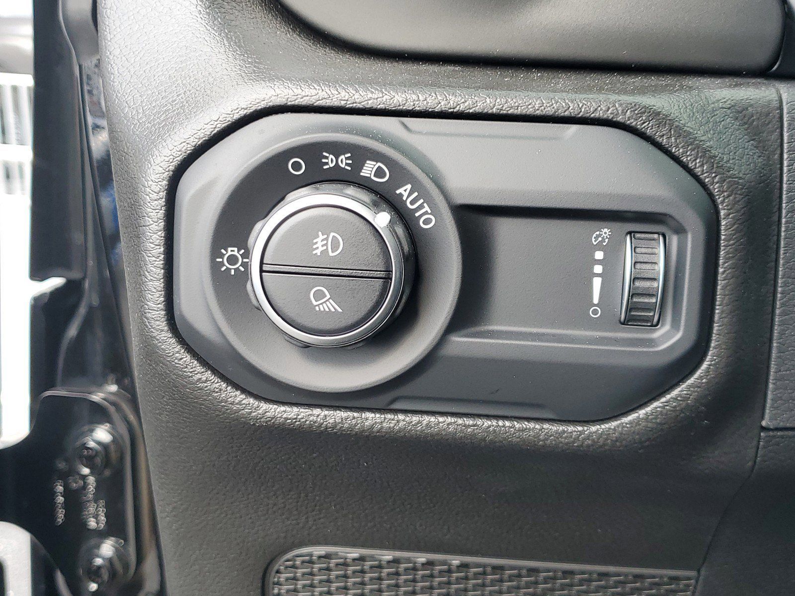 New 2023 Jeep Gladiator Mojave AWD/4WD image 13