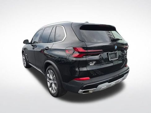 Used 2025 BMW X5 xDrive40i w/ Premium Package AWD/4WD image 3
