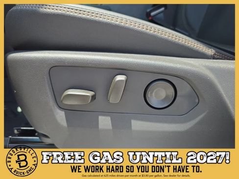 New 2026 GMC Sierra 2500 AT4 w/ AT4 Premium Plus Package AWD/4WD image 18