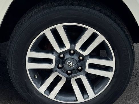 Used 2019 Toyota 4Runner 4WD image 46