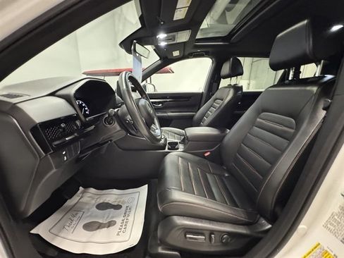 Used 2024 Honda CR-V Sport Touring image 17