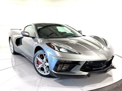 Used 2022 Chevrolet Corvette Stingray Preferred Cpe w/ Z51 Performance Package image 5