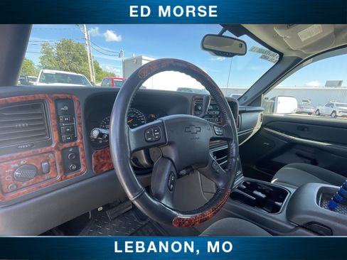 Used 2005 Chevrolet Silverado 3500 LS w/ Skid Plate Package AWD/4WD image 10