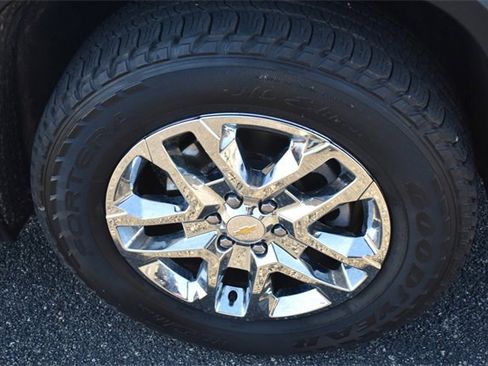 Certified 2019 Chevrolet Traverse LT image 11