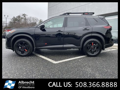 Used 2025 Nissan Rogue SV w/ Rock Creek Premium Package image 2