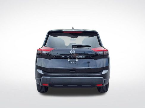 Used 2025 Nissan Rogue SV FWD image 6
