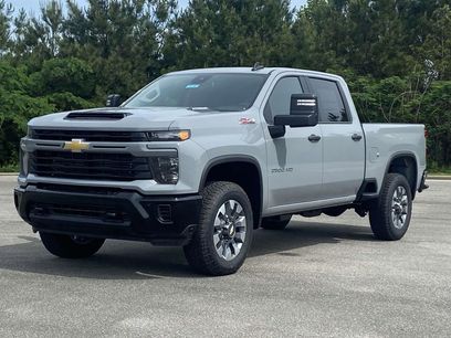 New 2025 Chevrolet Silverado 2500 Custom w/ Custom Value Package
